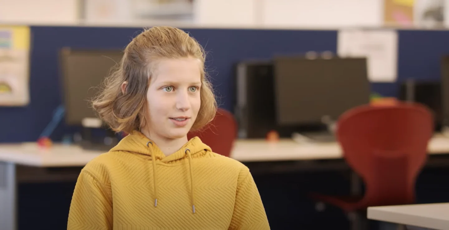 NumberWorks'nWords maths and English tutoring classes are small allowing 1-1 support.